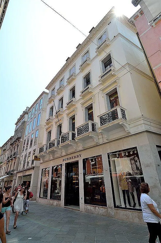Vip Venice Apartments