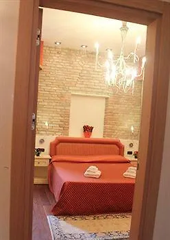 Vip Venice Apartments 0*,  איטליה